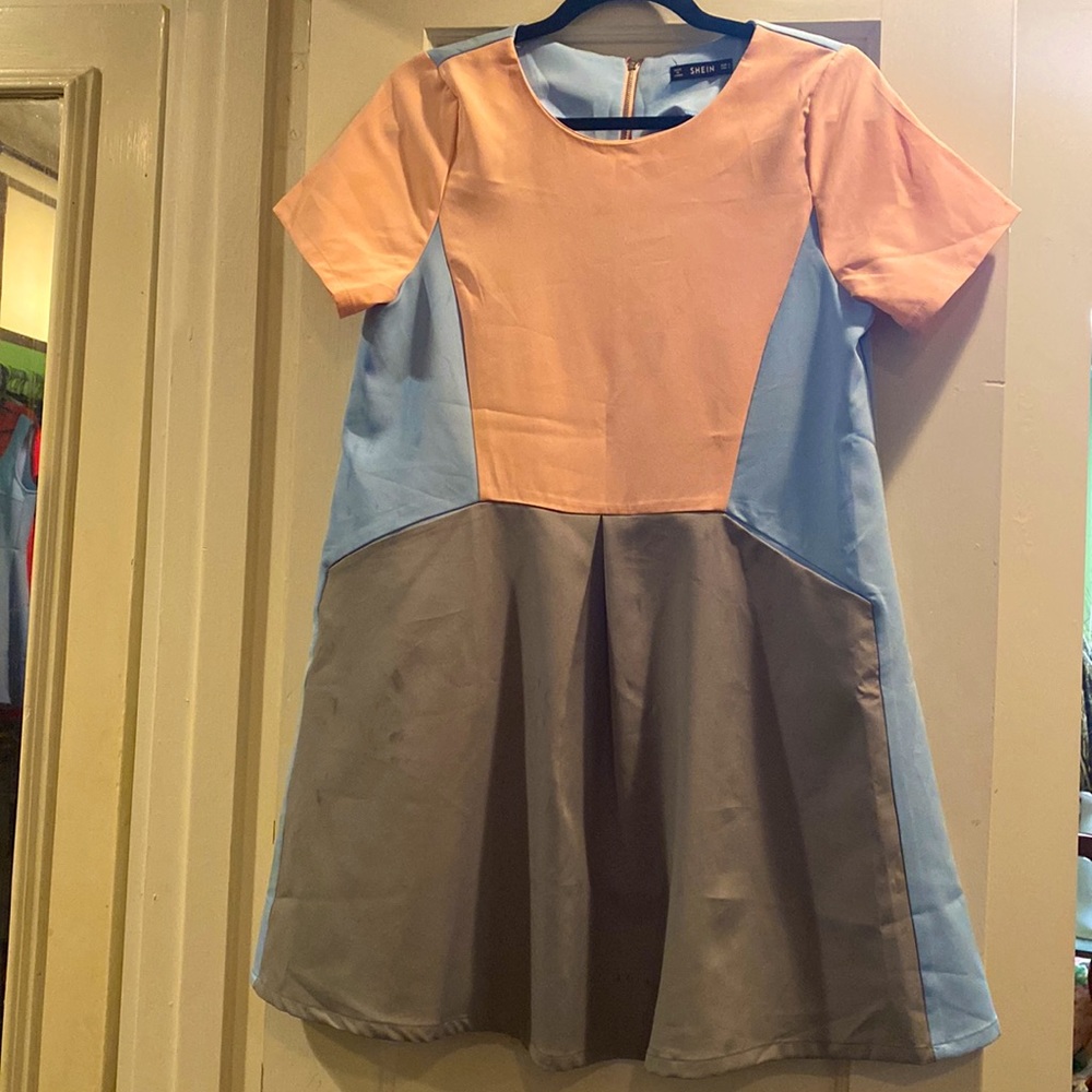 Color block dress